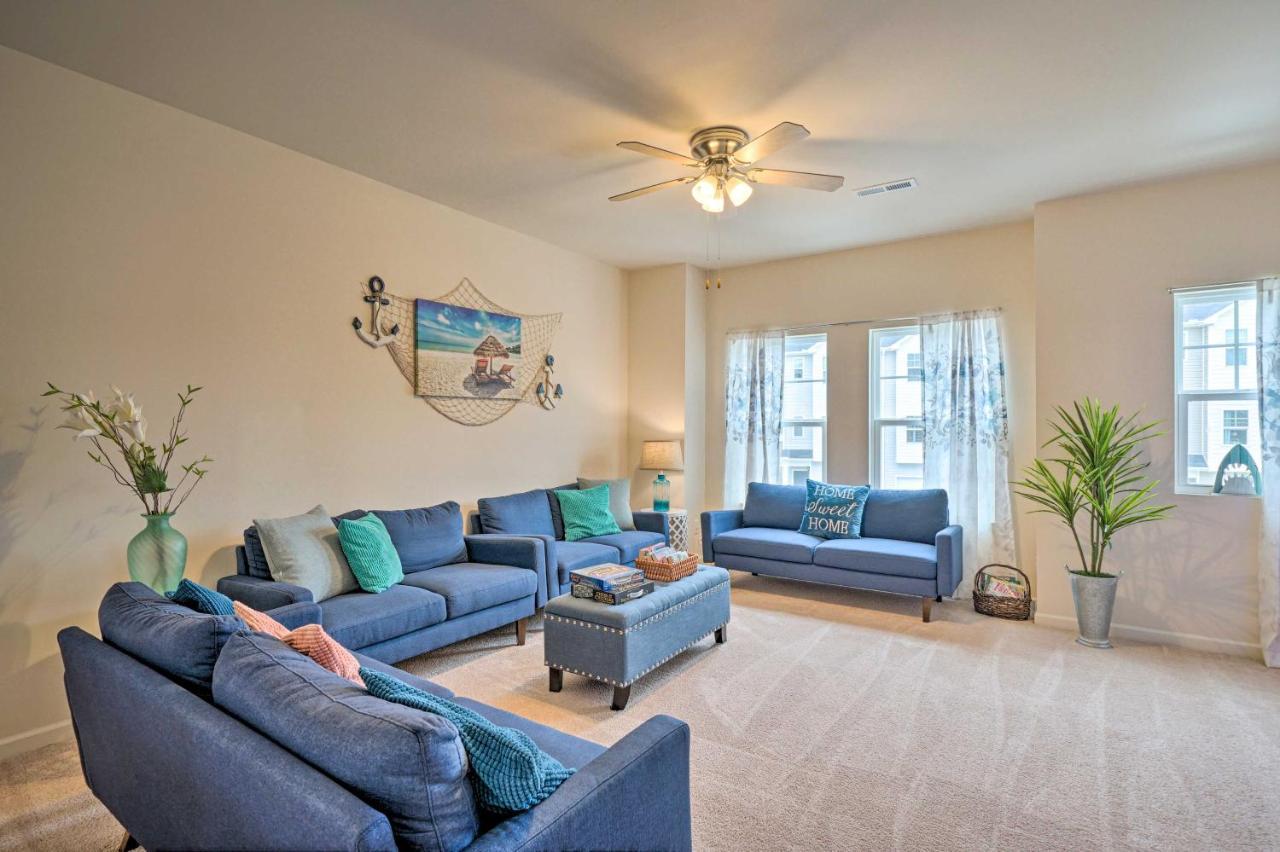 Modern Coastal Condo With Patio 1 Mi To Beaches! 卡罗来纳比奇 外观 照片